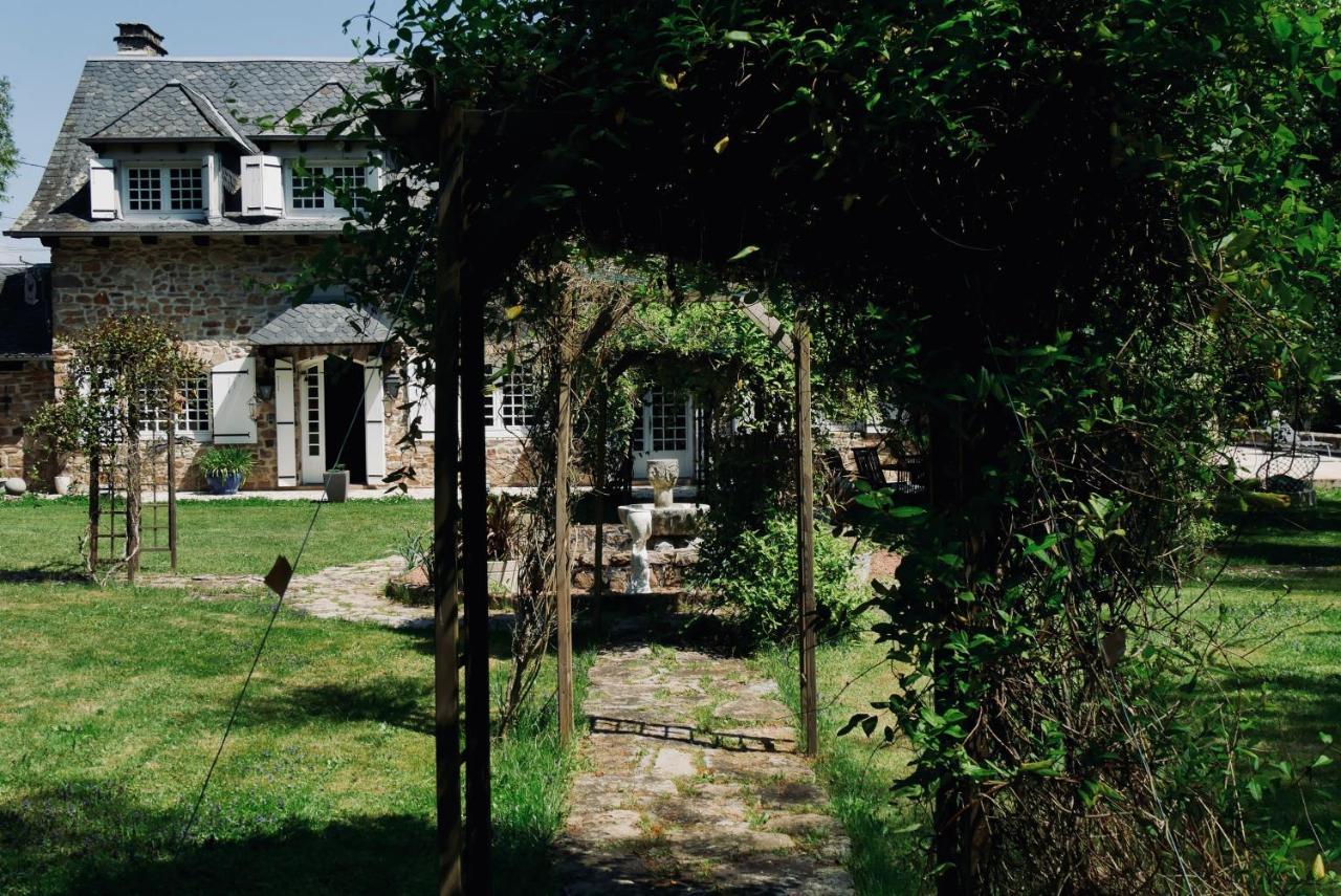 Manoir De Chantemerle Sainte-Fortunade Екстер'єр фото